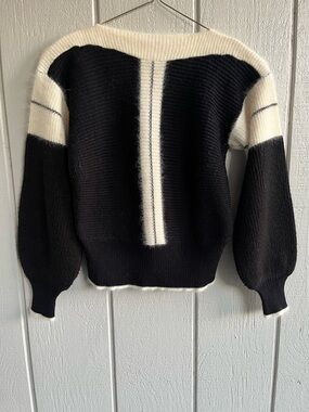 Vintage Angora Blend Knit Sweater Black + Cream Contrast Colorblock Size M